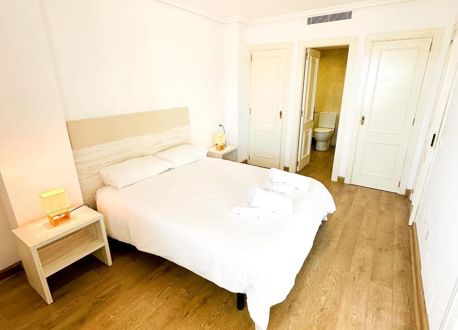 Guest house Ibiza Port Rooms